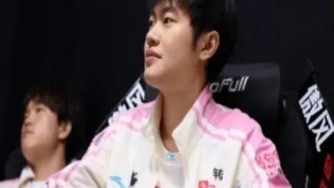 佩迪卡斯堡大乐透期号专家推荐分析